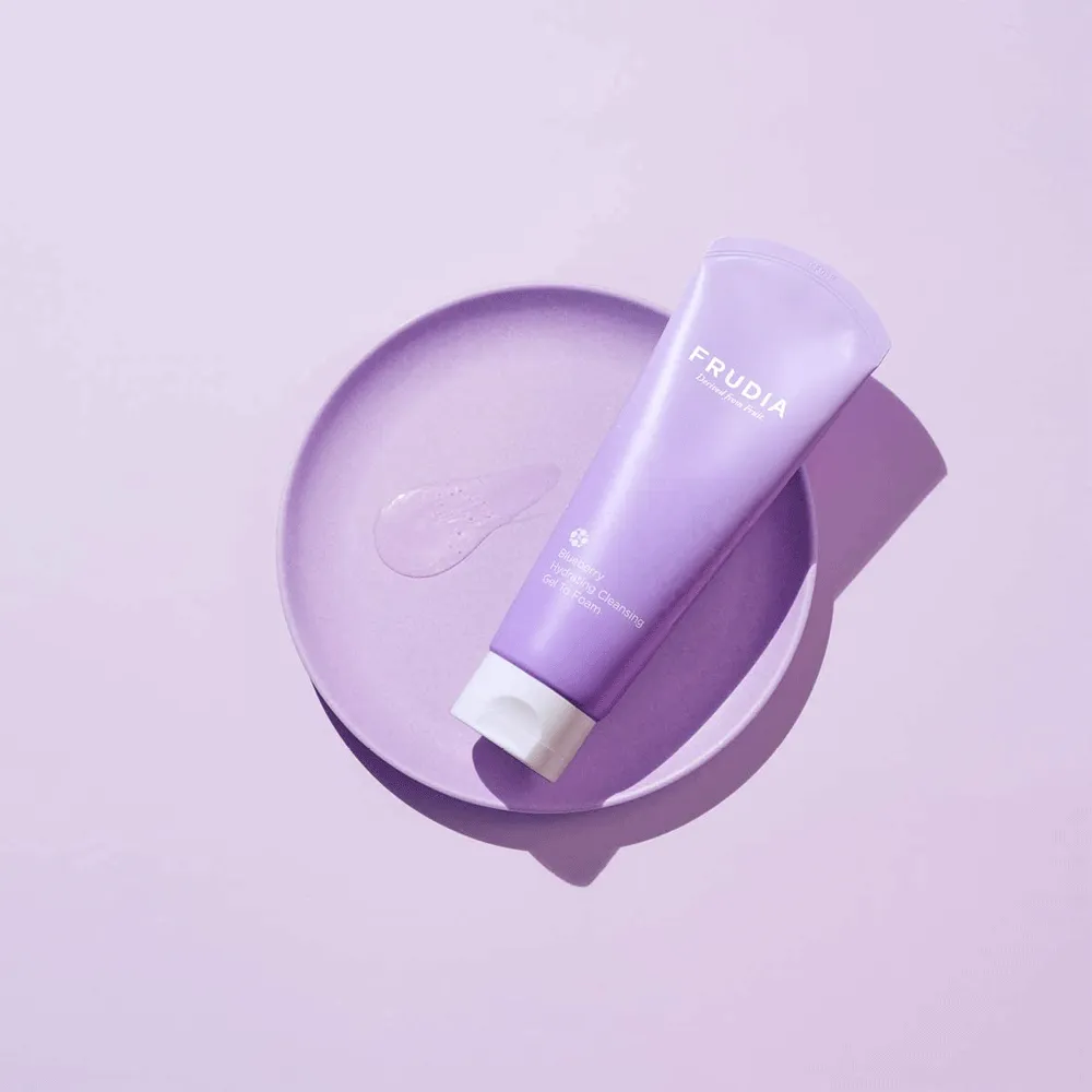 FRUDIA Blueberry Hydrating Cleansing Gel To Foam 145g